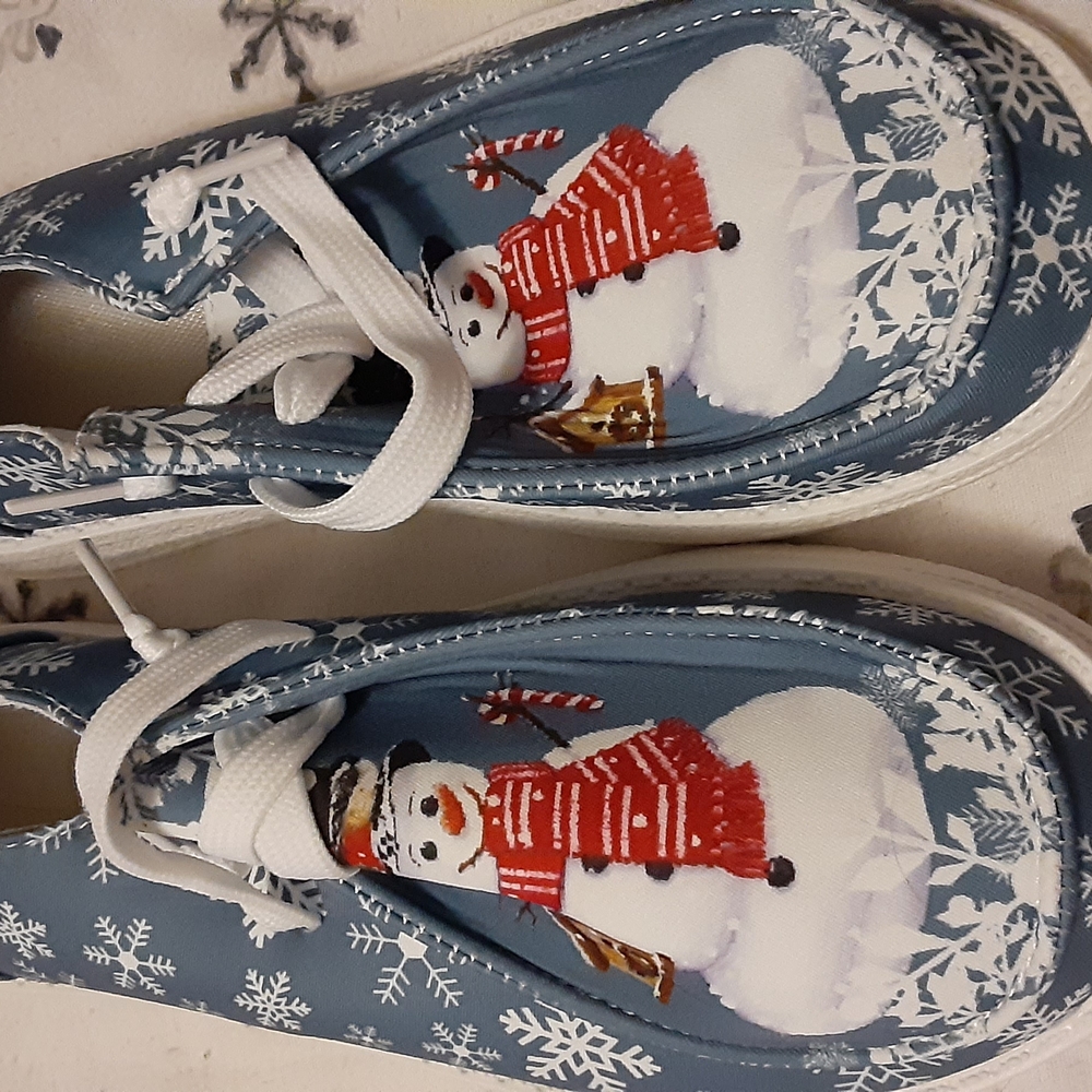 Blue and White Winter Sneakers with Snowflake Design
